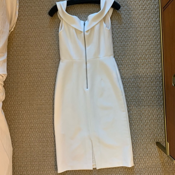 Alice and Olivia Luana Off Shoulder Dress - Picture 2 of 5